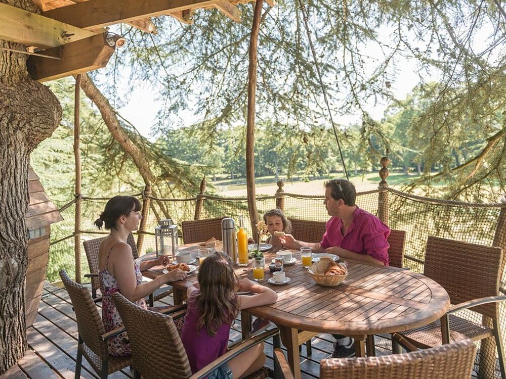 Campsite Castel Camping Les Ormes, Domaine & Resort DOL DE BRETAGNE Brittany 3