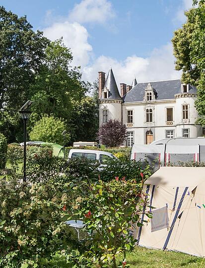 History of Château de la Ville Huchet - Les Castels 🌊⛱️